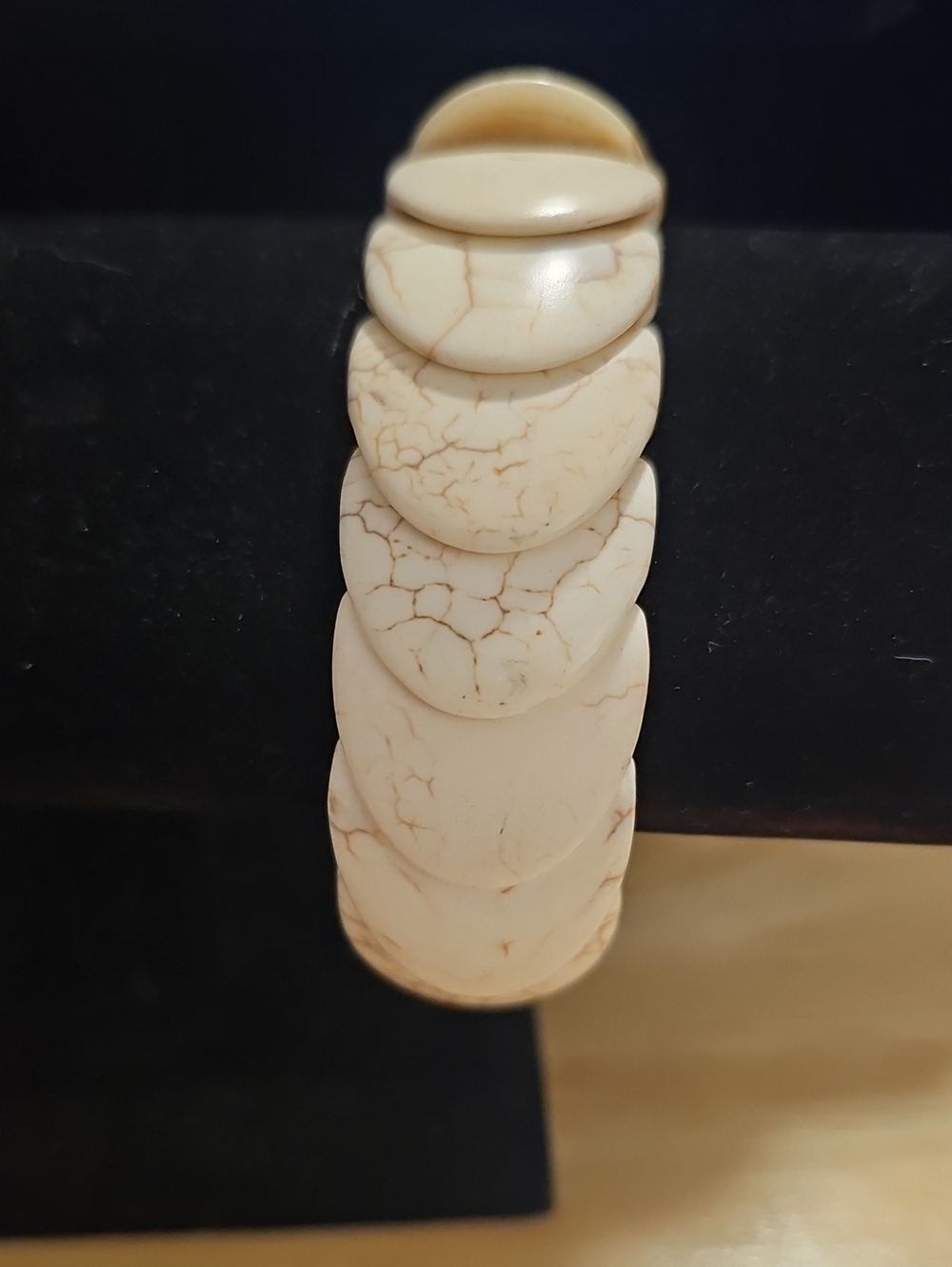 Viened Magnesite Cream Disc Stretch Bracelet - Women Jewelry. Nice